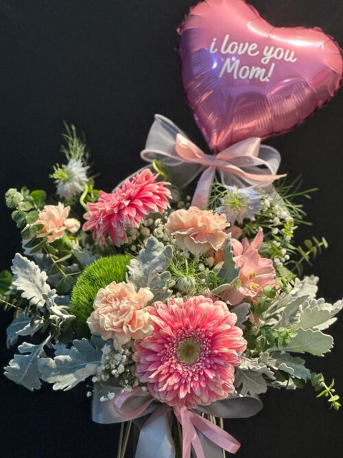 Special Pink Gerbera with holland carnation with balloon